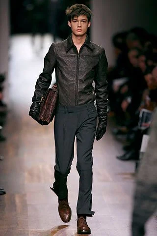 Look 16